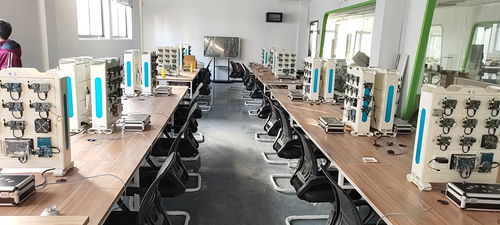 湖北生態工程職業技術學院信息機電學院智慧林業物聯網實訓室竣工